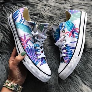 NEW 🌺 CONVERSE WOMENS ALLSTAR LOWTOP SZ 12